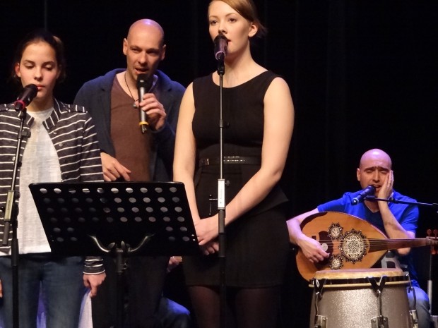 160403 Leerlingen Muziekschool Ritmyk maken indruk tijdens concert met NO Blues in De Koornbeurs_2