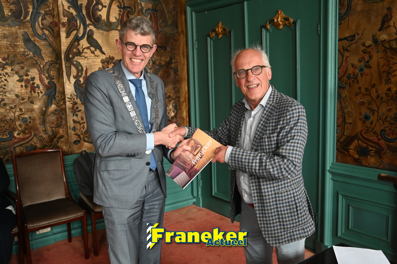 25ste uitgave van Franicker feestelijk gepresenteerd
