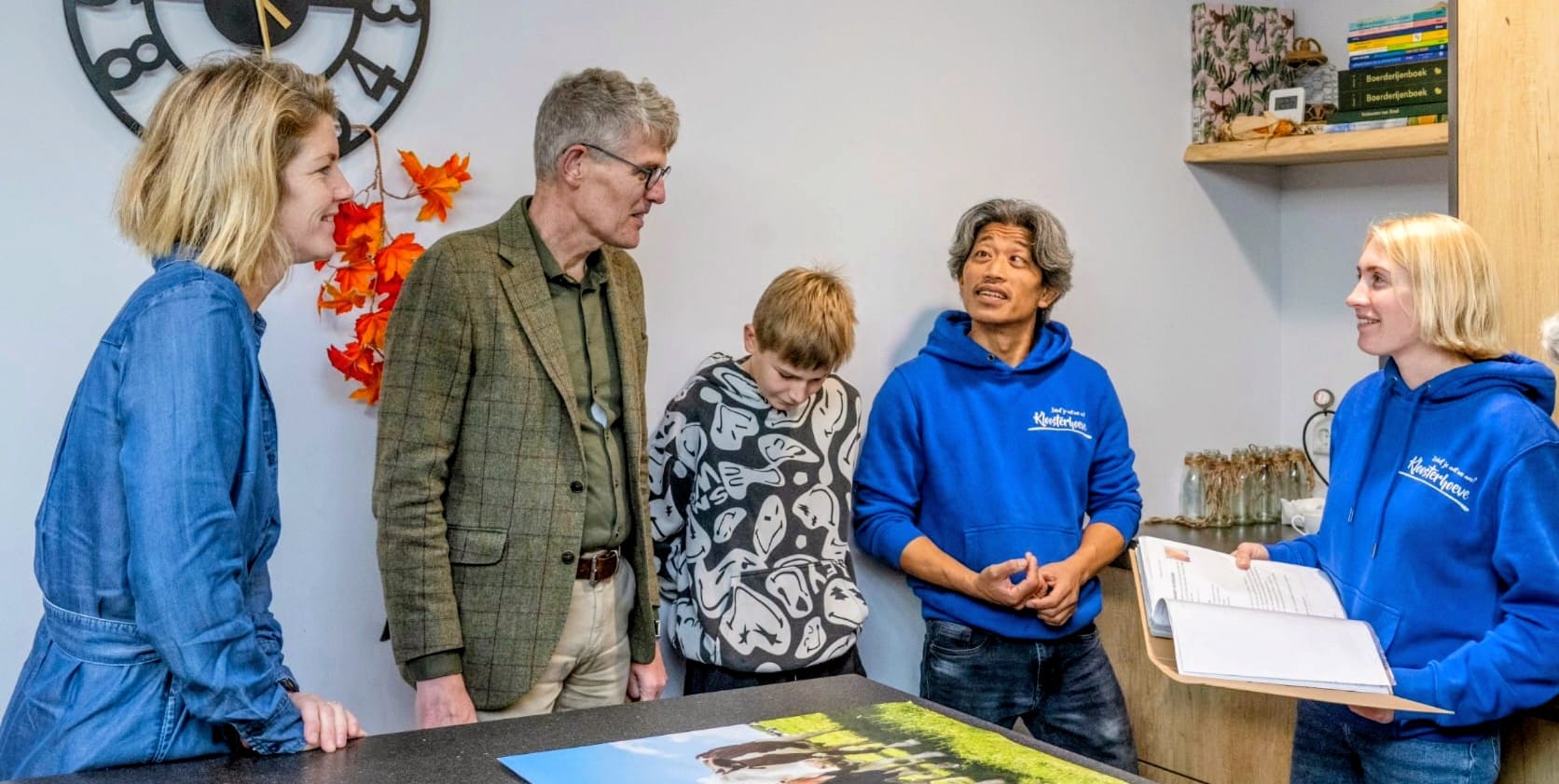 Burgemeester bezoekt Zorgboerderij Kloosterhoeve