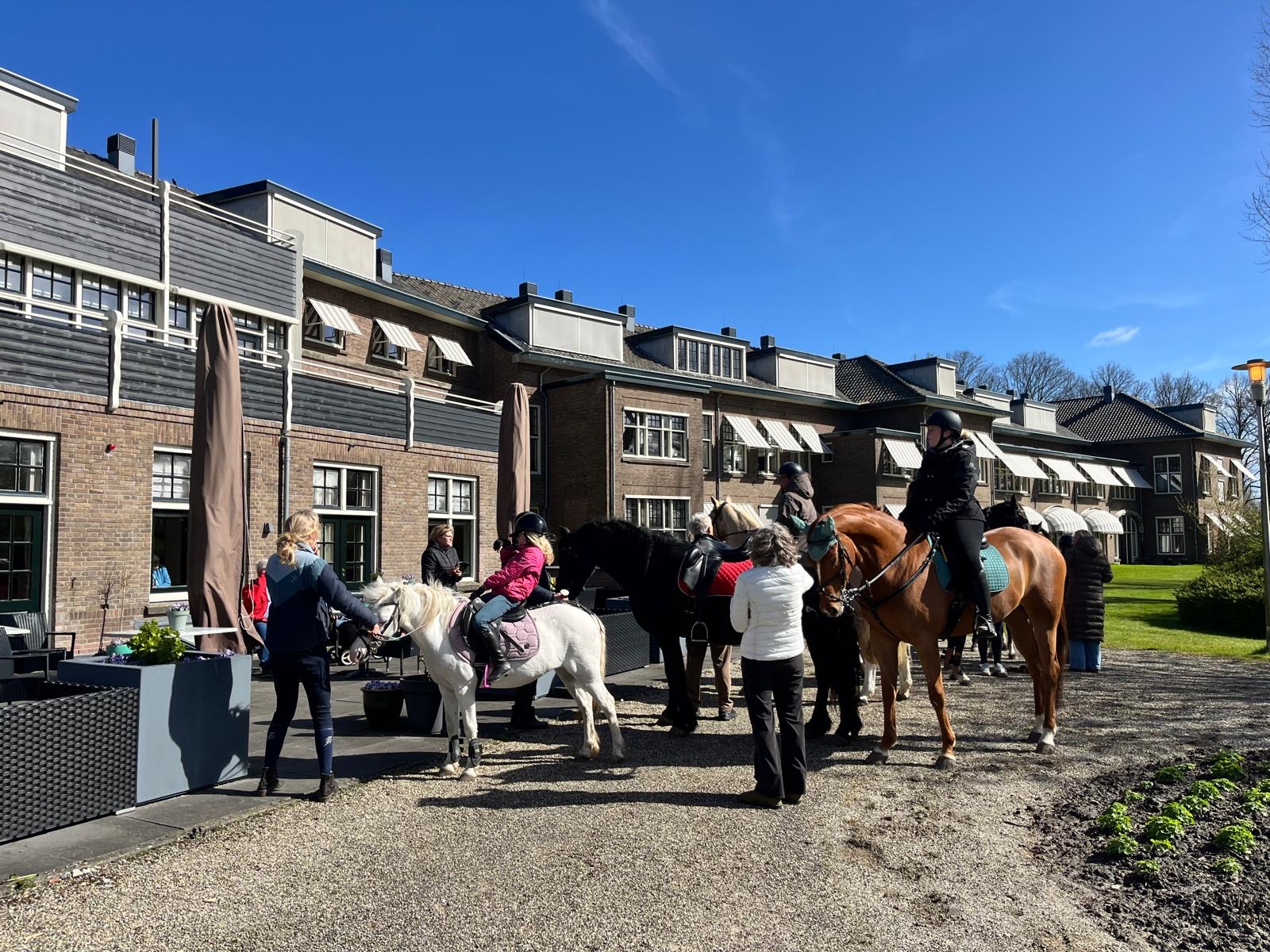 Bijzondere Paasspeurtocht zorgt voor verbinding in het Franeker Bos