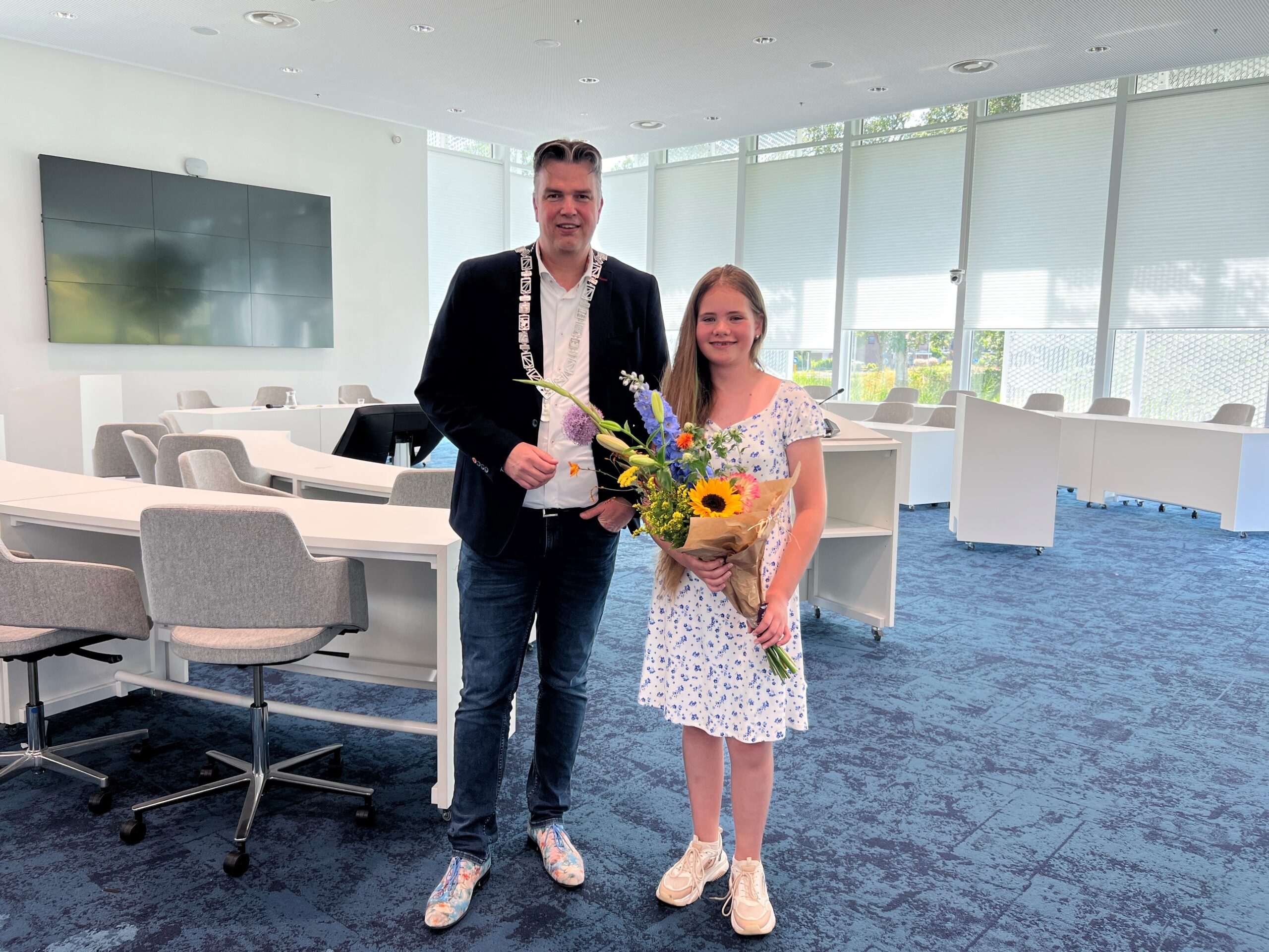 Sara uit Menaam wordt de nieuwe kinderburgemeester van Waadhoeke