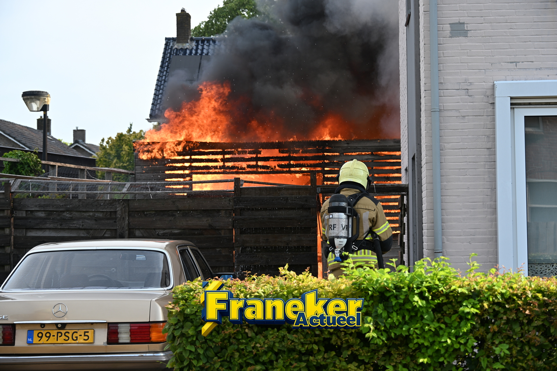 Uitslaande garagebrand aan de Prof. Ulricus Huberstraat
